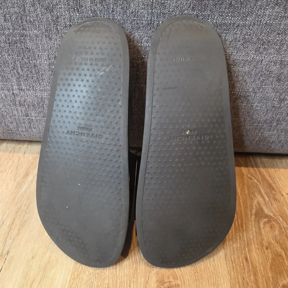 Givenchy Refracted Logo Embroidered Slides Black EU 43 US 10 BH300YH0QB-004